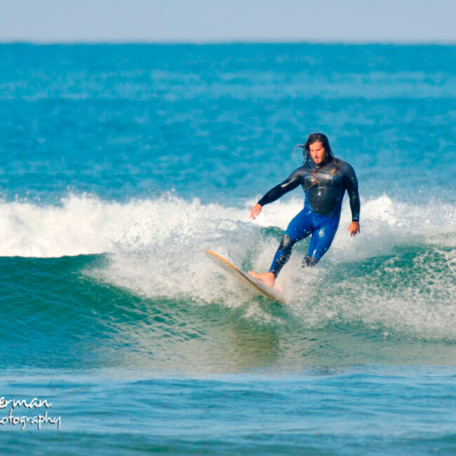 Masterclass de Longboard en Playa de Somo